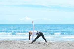 ビーチヨガ